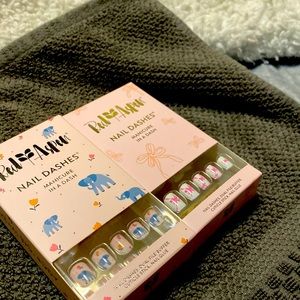 Red aspen nail dashes…mini…bundled